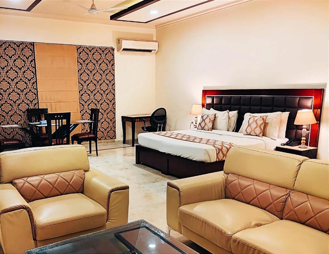 When In Gurgaon - Artemis Hospital 1 Min Walk, Fortis & Medanta 4 Mins Drive Exteriér fotografie